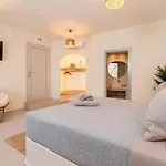 Iosif Luxury Center Néosz Marmarász
