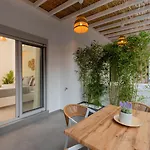 Iosif Luxury Center Apartman Néosz Marmarász